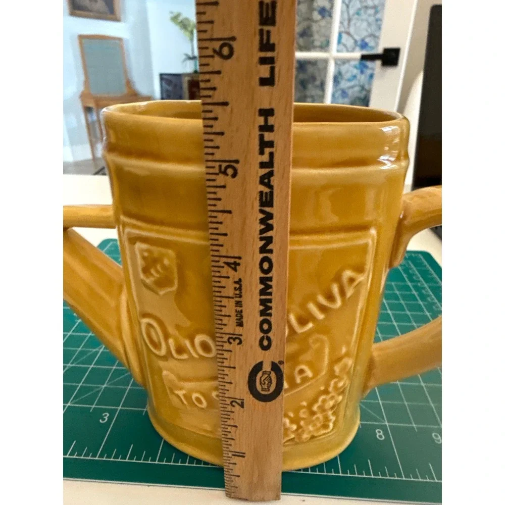 Williams Sonoma Olio d'Oliva Toscana Olive Oil Decanter Dispenser Mustard Yellow